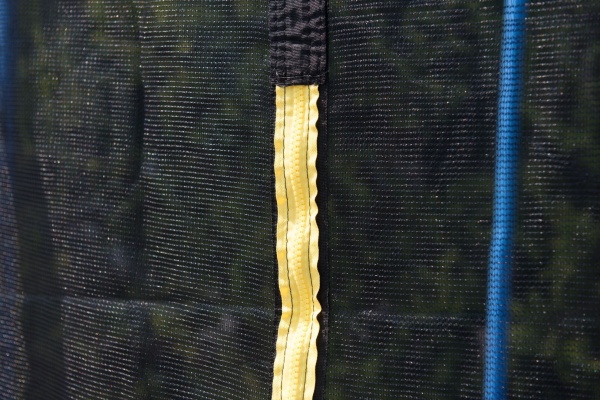 Батут Weengo "Winner Classic" (8 футов, верхняя и нижняя защитные сетки и лестница в комплекте)