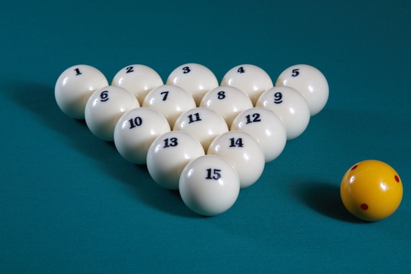 Комплект бильярдных шаров 67 мм "Super Aramith Pro Standard"