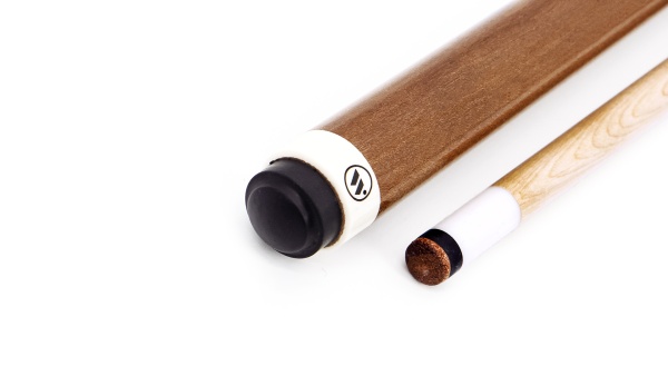 Двухсоставной бильярдный кий для русской пирамиды Classic "WBC-P" (коричневый)