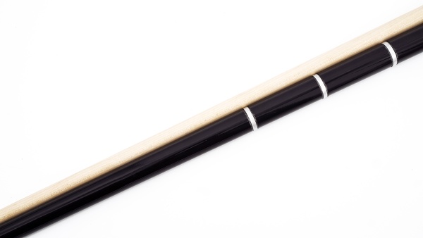 Двухсоставной бильярдный кий для русской пирамиды Classic "W-6021" (черный)